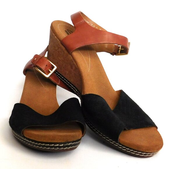 Clarks Collection Sandals Cork Platform Size 9.5  Black Brown  2.75" Heel - Picture 1 of 12